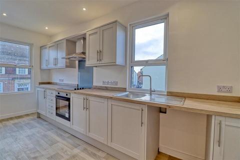 1 bedroom house for sale, Clacton on Sea CO15