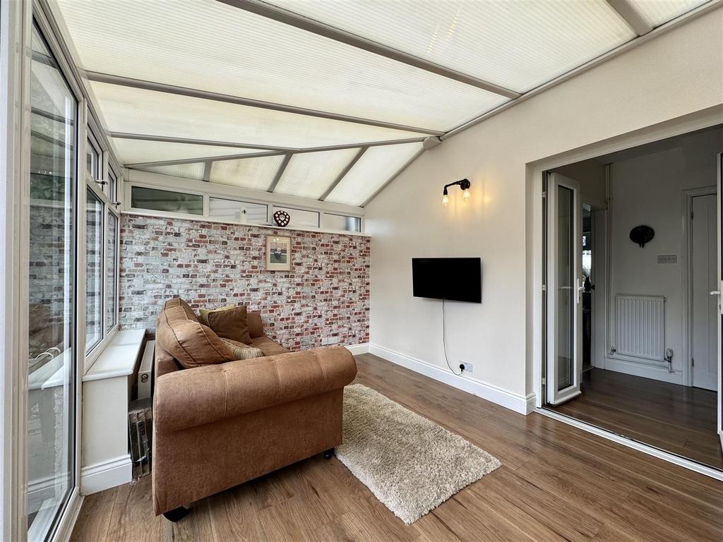Conservatory (3)