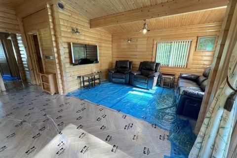 3 bedroom chalet for sale, Pine Cone Lodge, Penlan Holiday Park, Cenarth