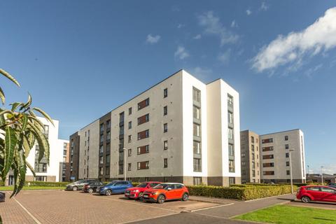Flat 15, 14 Arneil Drive, Edinburgh, EH5 2GS