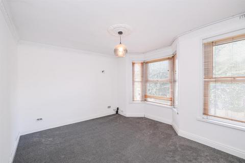 1 bedroom flat to rent, Woodlands Road, Walthamstow, E17