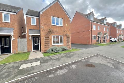 118 Bellona Drive, Peterborough, PE2 8FU