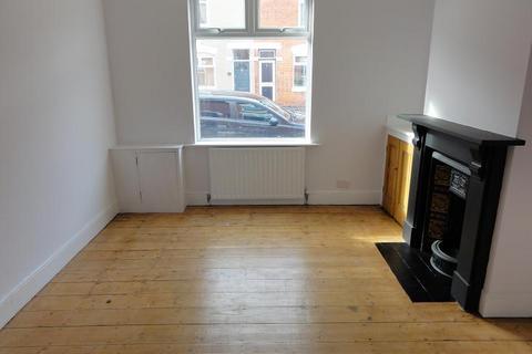 2 bedroom terraced house for sale, Moore Street, Kingsley