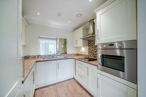 2 bedroom retirement property for sale, Valley Drive, Ilkley, West Yorkshire, LS29