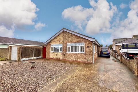 3 bedroom detached bungalow for sale, Ashwood Close, Caister-On-Sea