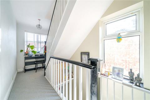 117 Barmouth Avenue, Perivale, Greenford, UB6 8JU