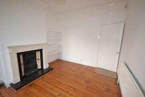 2 bedroom terraced house to rent, Knighton Church Road, Leicester