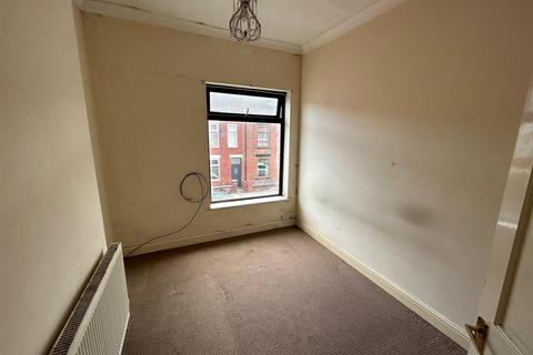 3 bedroom terraced house for sale, Gordon Street, Leigh