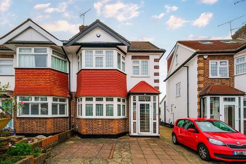 4 bedroom semi-detached house for sale, Deynecourt Gardens, Wanstead