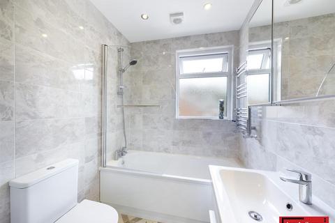 Flat 2, 39 Knowsley Road, Ormskirk, L39 4RB