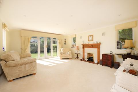Orchard Lodge Mariners Drive, Bristol, BS9 1QJ
