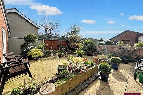 2 bedroom detached bungalow for sale, St James Drive Prestatyn LL19 8EJ