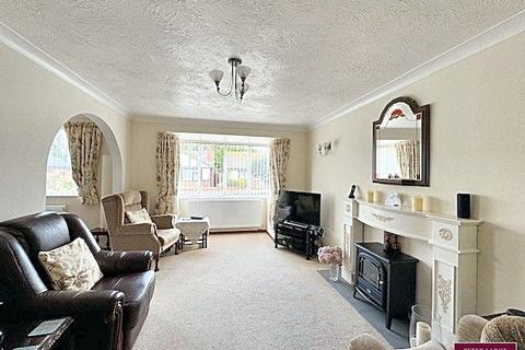 2 bedroom detached bungalow for sale, St James Drive Prestatyn LL19 8EJ