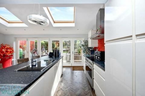undefined, Brighton, East Sussex BN1