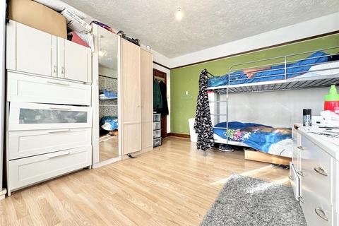 5 Cliff Road, Ipswich, IP3 0AT
