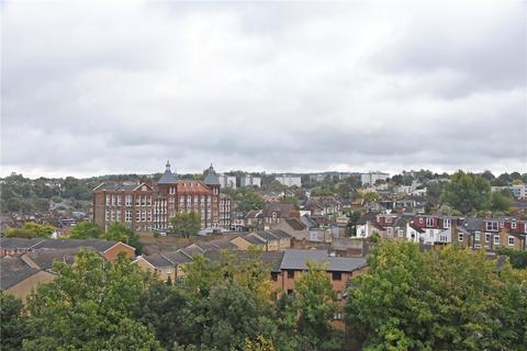 2 bedroom apartment for sale, Bowen Drive, Charlton, London, SE7