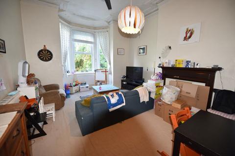 1 bedroom flat to rent, 14 Springwood Road, Flat 7