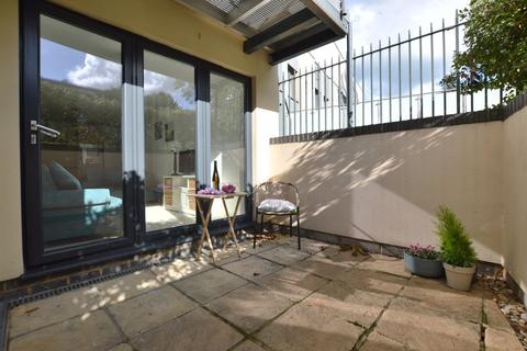 1 bedroom apartment for sale, Montpellier Terrace, Montpellier, Cheltenham, GL50