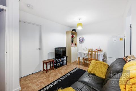 1 bedroom flat for sale, Westcott Close, London