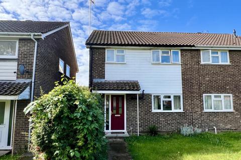 4 bedroom end of terrace house to rent, St. Andrews,  Bracknell,  RG12