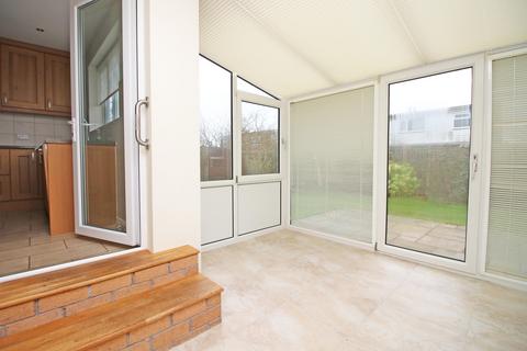 28 Arthurs Lane, Hambleton, Poulton-le-fylde, FY6 9AT