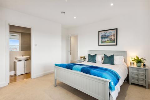 2 bedroom apartment for sale, Lavender Hill, SW11