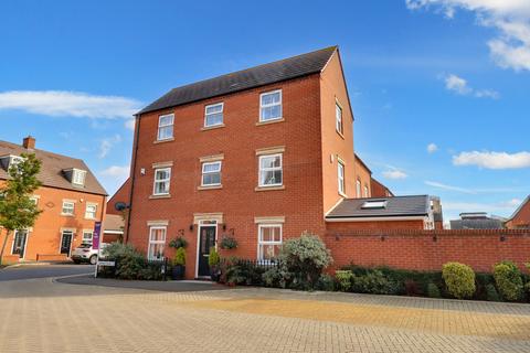 Lambert Court, Newport Pagnell