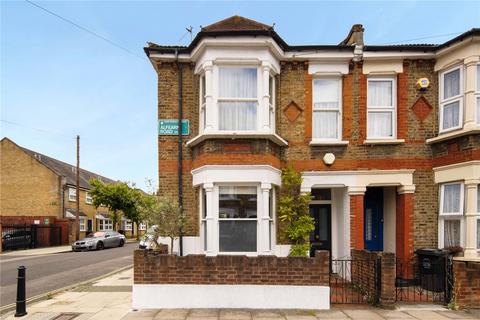 2 Alfearn Road, London, E5 0SE