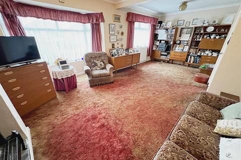 2 bedroom semi-detached bungalow for sale, Terrington Place, Cleethorpes, N.E. Lincs, DN35 9EH