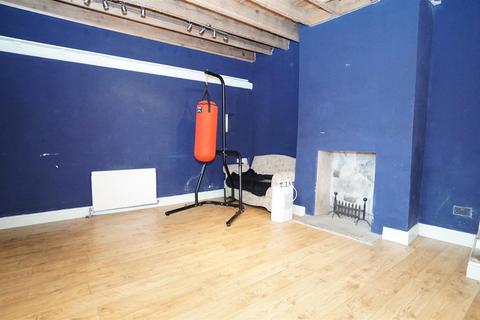 2 bedroom cottage for sale, Westfield Lane, Idle, Bradford