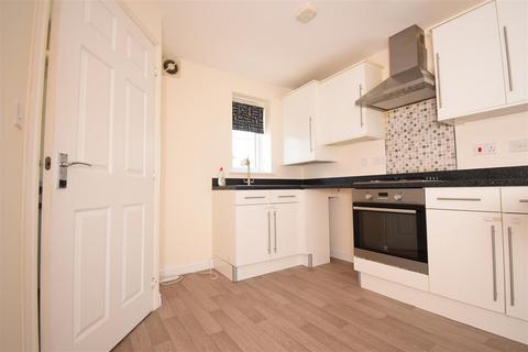 3 bedroom townhouse to rent, Dunlin Drive, Scunthorpe