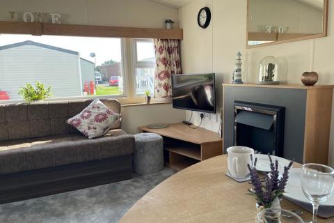 2 bedroom static caravan for sale, Par Sands Coastal Holiday Park