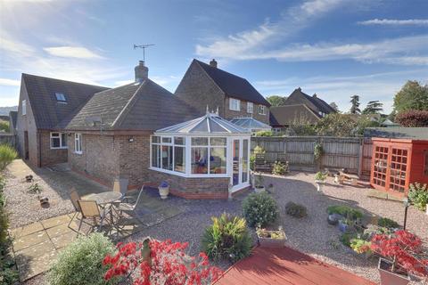 4 bedroom detached bungalow for sale, Lady Downe Close, Upton St. Leonards, Gloucester