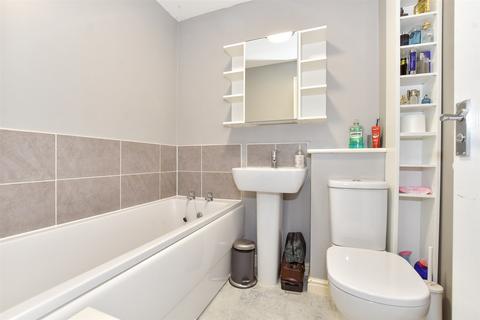 3 Bishop Close, Margate, CT9 4FP