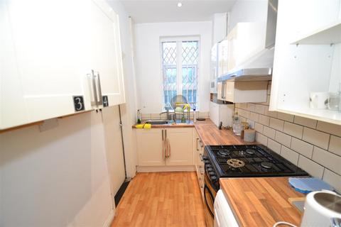 164 Dirkhill Road, Bradford, BD7 1QR