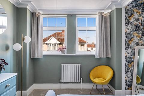 212 Bloomfield Road, Bristol, BS4 3QU