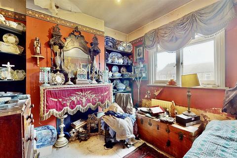 241 Windmill Road, London, W5 4DJ