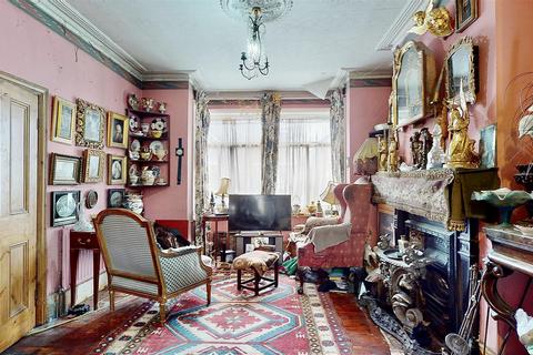 241 Windmill Road, London, W5 4DJ