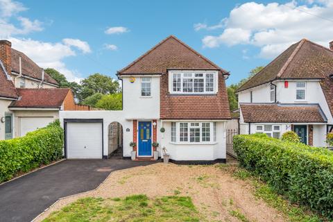 3 bedroom detached house for sale, Ashford Road, Iver