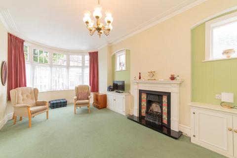 4 bedroom semi-detached house for sale, DOLLIS PARK, FINCHLEY, N3