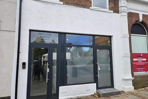 Property to rent, High Street, Aldershot