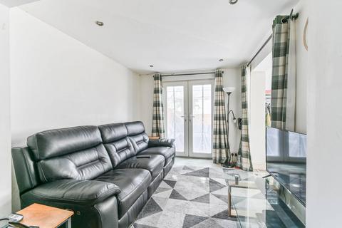 2 bedroom flat for sale, St. Augustine's Avenue, South Croydon, CR2