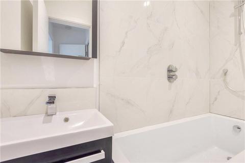 undefined, Oakley Place, Fleet GU52