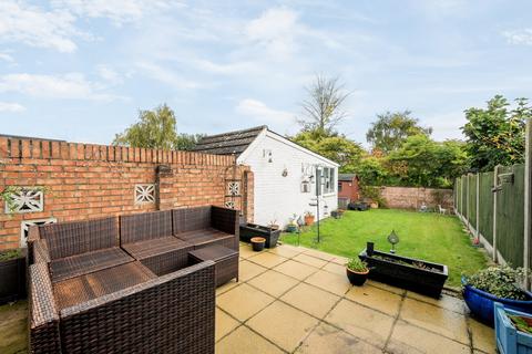 13 Cedar Drive, Sutton At Hone, Dartford, DA4 9EW