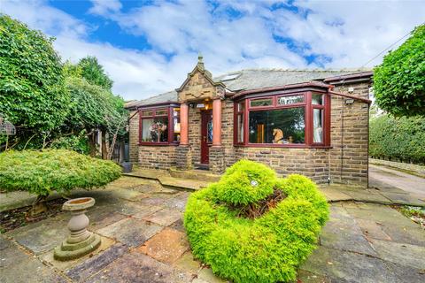 3 bedroom bungalow for sale, Winstone, Bradford Road, Tingley, Wakefield, West Yorkshire