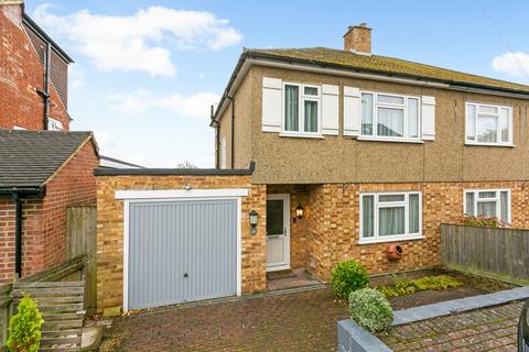 28 Barnhill Road, Marlow, SL7 3EY