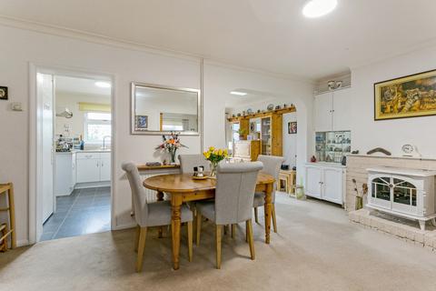 28 Barnhill Road, Marlow, SL7 3EY