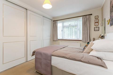 28 Barnhill Road, Marlow, SL7 3EY