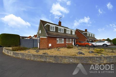 9 Dovefields, Rocester, Uttoxeter, ST14 5LT