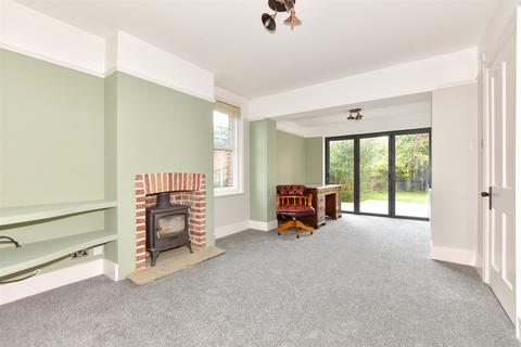 118 Dover Road, Sandwich, CT13 0DB